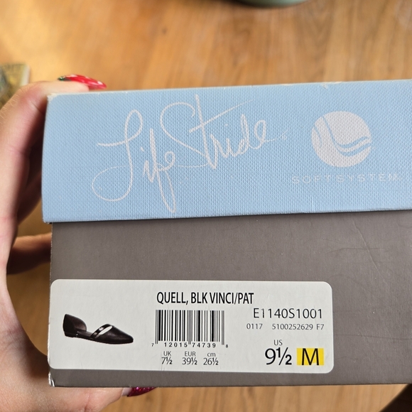 Black Flats by Life Stride Womens Size 9.5 - Picture 7 of 7